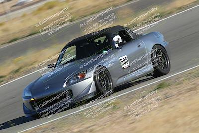 media/Nov-03-2023-Club Racer Events (Fri) [[fd9eff64e3]]/Green/Close Ups/